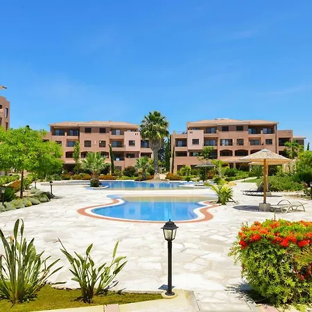 Apartman Aphrodite Gardens #1 *