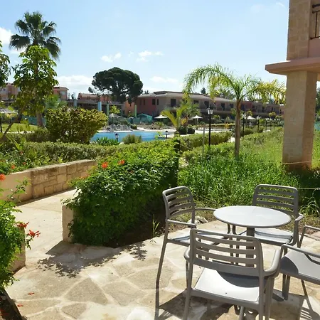 Апартаменты Aphrodite Gardens #1 Пафос